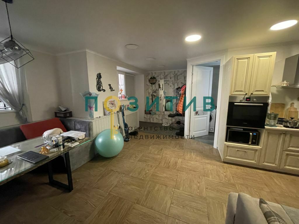 Продажа 2-комнатной квартиры, Пятигорск, Нежнова ул,  21к3