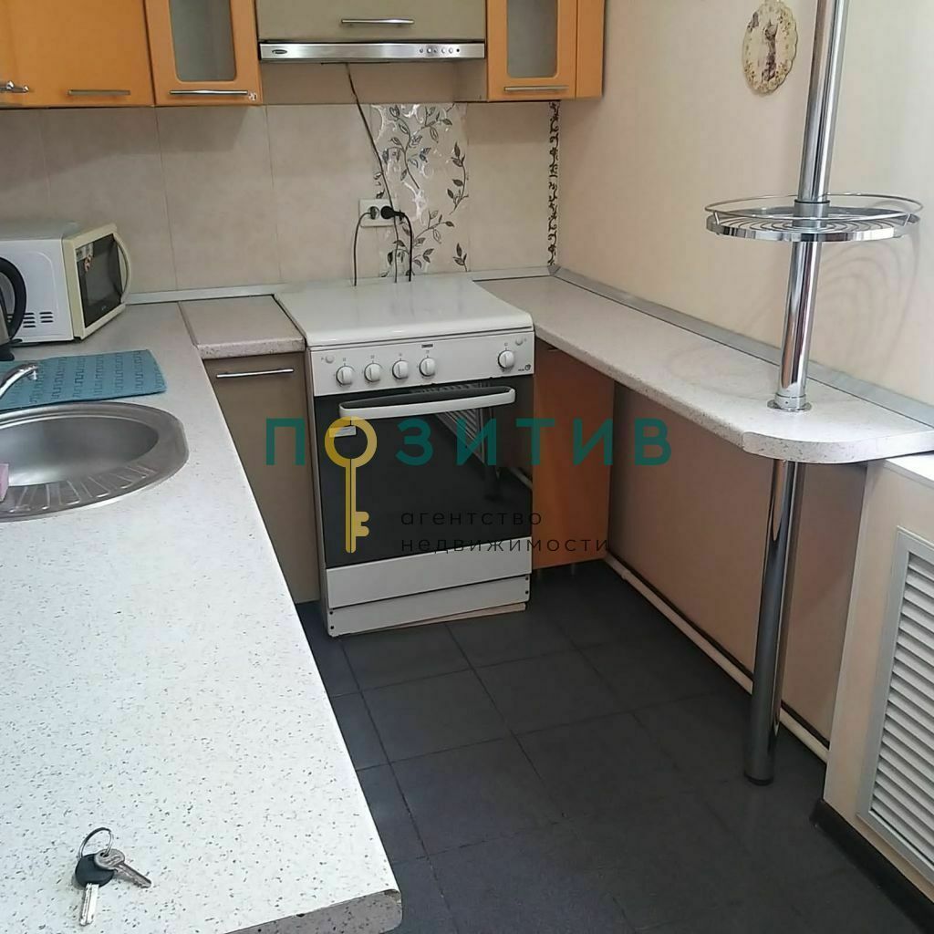 Продажа 2-комнатной квартиры, Пятигорск, Адмиральского ул,  2к1