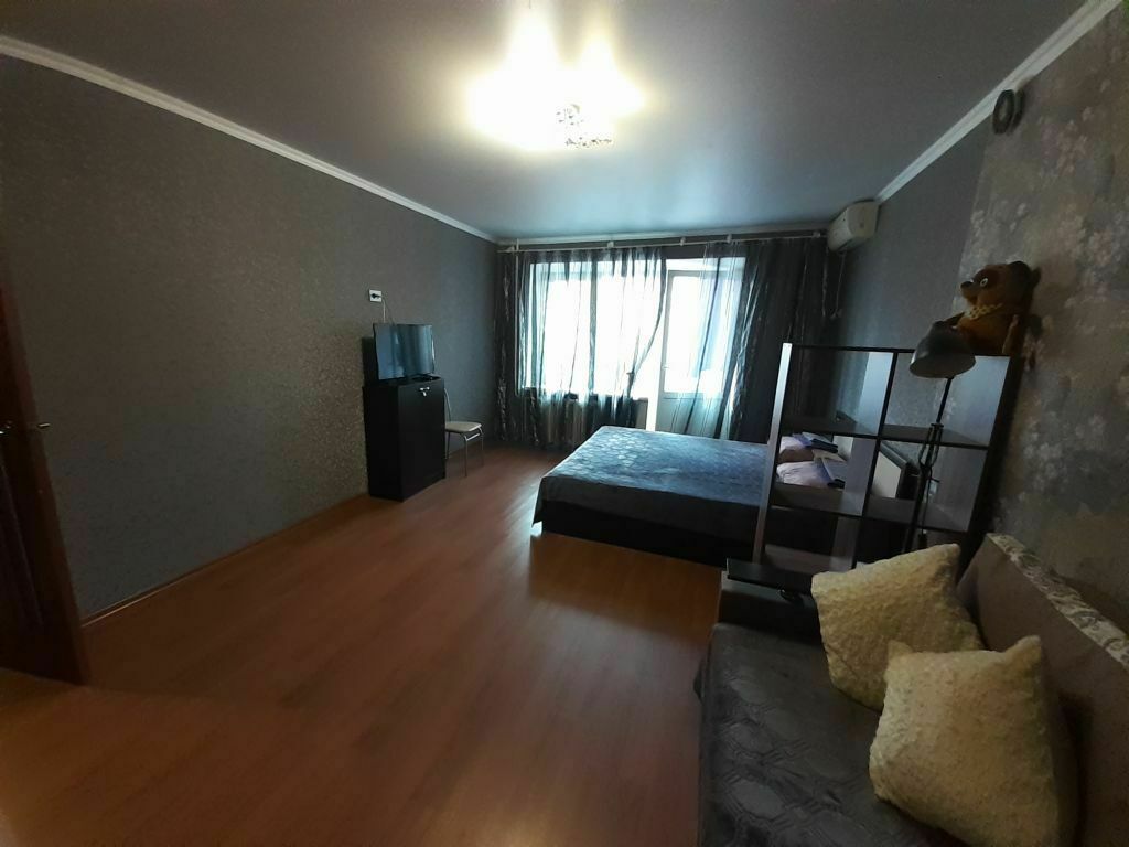 Продажа 1-комнатной квартиры, Ставропольский, Адмиральского ул