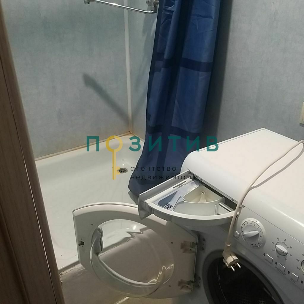 Продажа 2-комнатной квартиры, Пятигорск, Октябрьская ул,  43