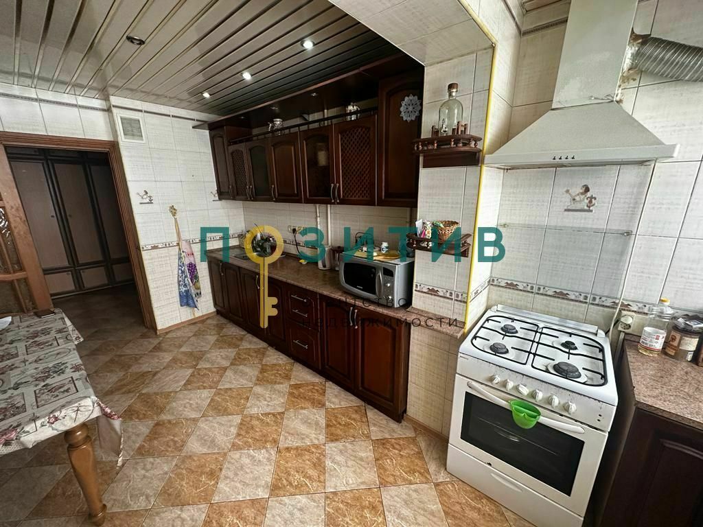 Продажа 4-комнатной квартиры, Пятигорск, Панагюриште ул,  18