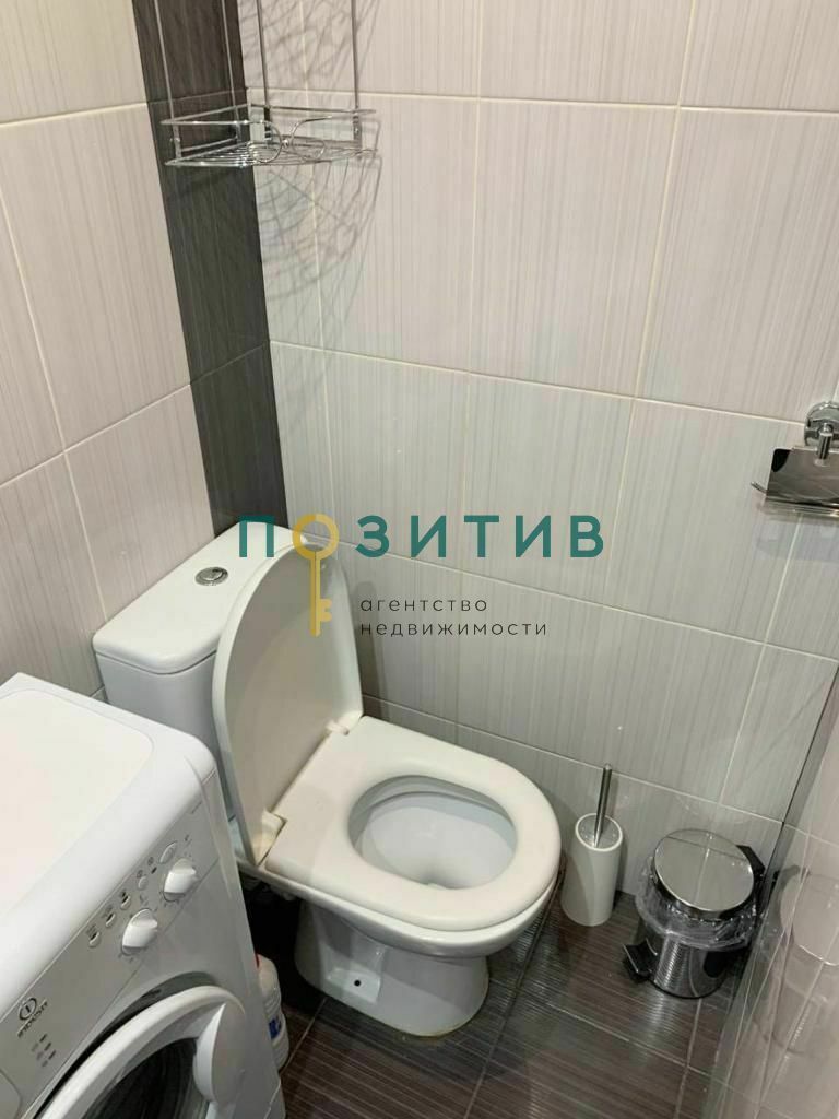 Продажа 2-комнатной квартиры, Пятигорск, Кирова пл,  58