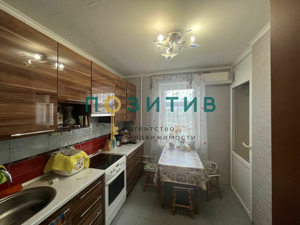 Продажа 2-комнатной квартиры, Ессентуки, 60 лет Октября ул,  9