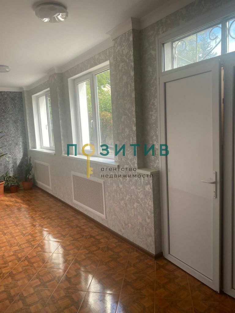 Продажа 6-комнатной квартиры, Пятигорск, Коста Хетагурова ул,  48