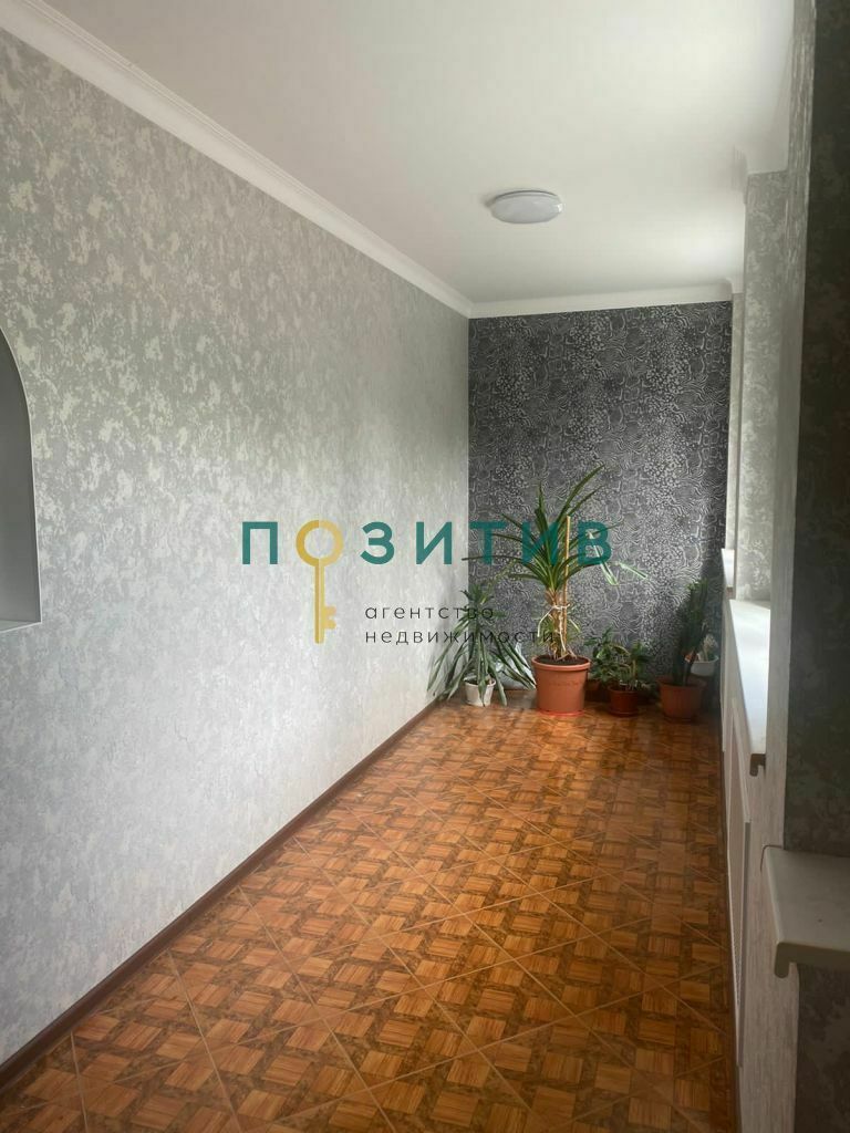 Продажа 6-комнатной квартиры, Пятигорск, Коста Хетагурова ул,  48