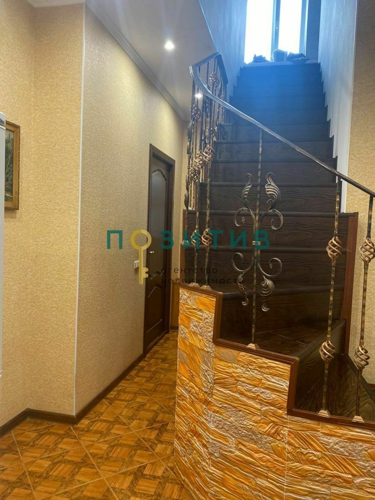 Продажа 6-комнатной квартиры, Пятигорск, Коста Хетагурова ул,  48