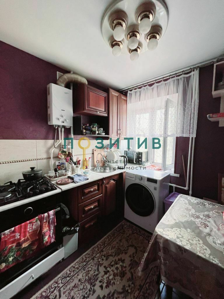 Продажа 2-комнатной квартиры, Ессентуки, Октябрьская ул,  455