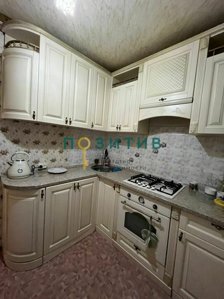 Продажа 3-комнатной квартиры, Минеральные Воды, 50 лет Октября ул,  67