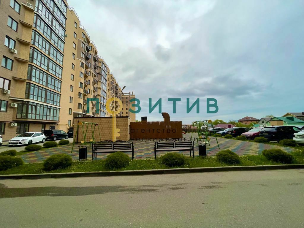 Продажа 2-комнатной квартиры, Пятигорск, Адмиральского ул,  1А