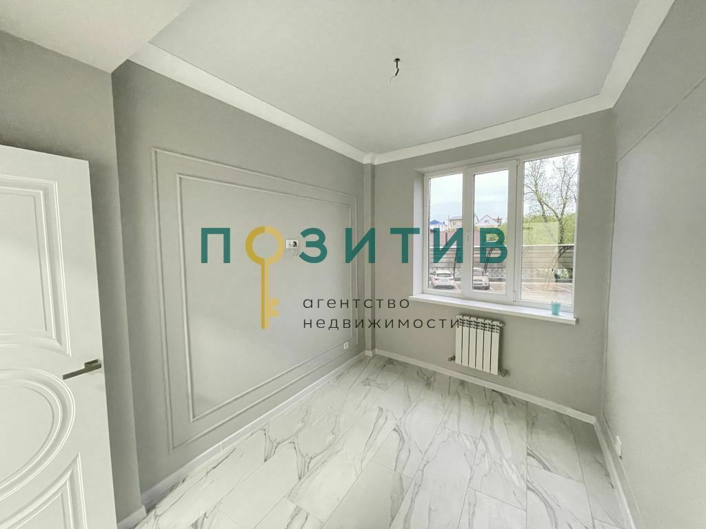 Продажа 2-комнатной квартиры, Пятигорск, Адмиральского ул,  1А