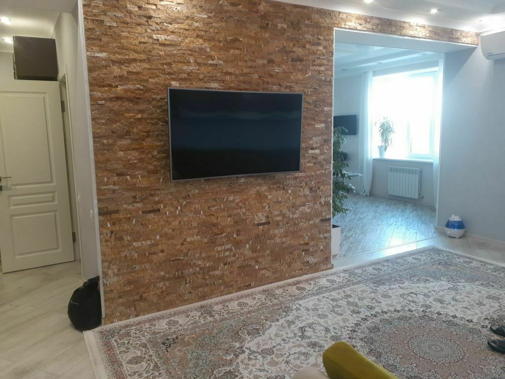 Продажа 3-комнатной квартиры, Пятигорск, Кипарисовая ул,  2к1