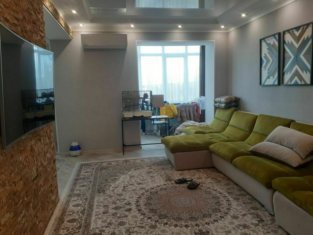 Продажа 3-комнатной квартиры, Пятигорск, Кипарисовая ул,  2к1