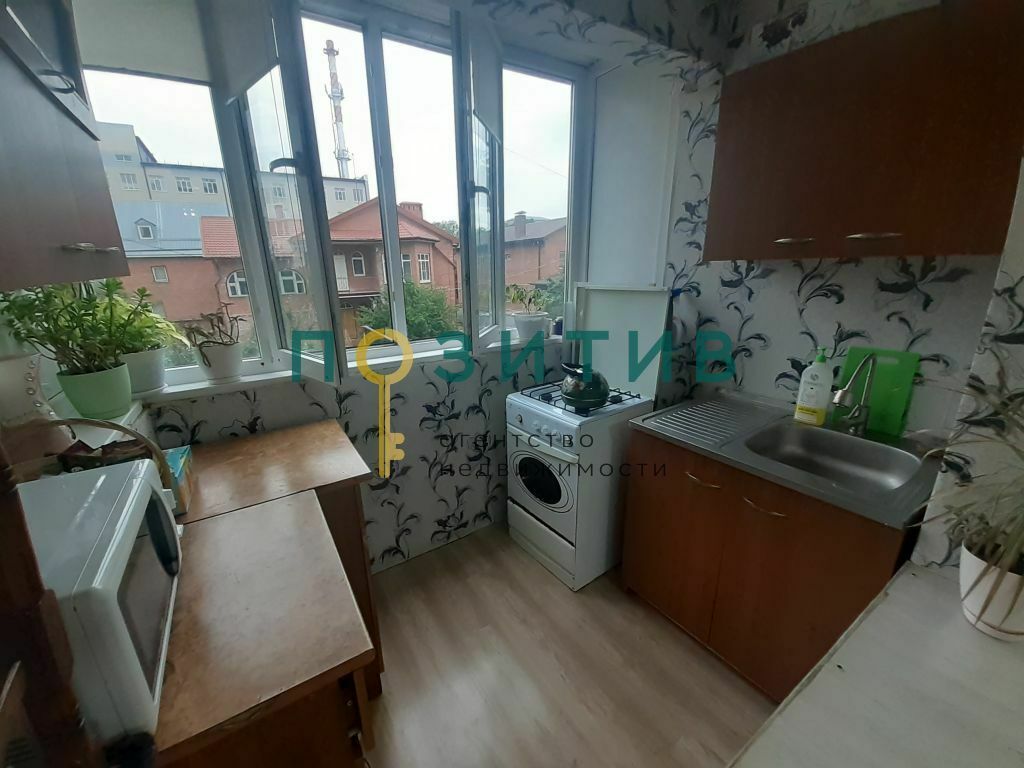 Продажа 1-комнатной квартиры, Пятигорск, Адмиральского ул,  2к4