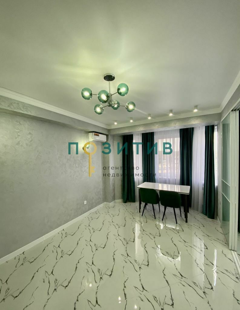 Продажа 2-комнатной квартиры, Пятигорск, Адмиральского ул,  1А