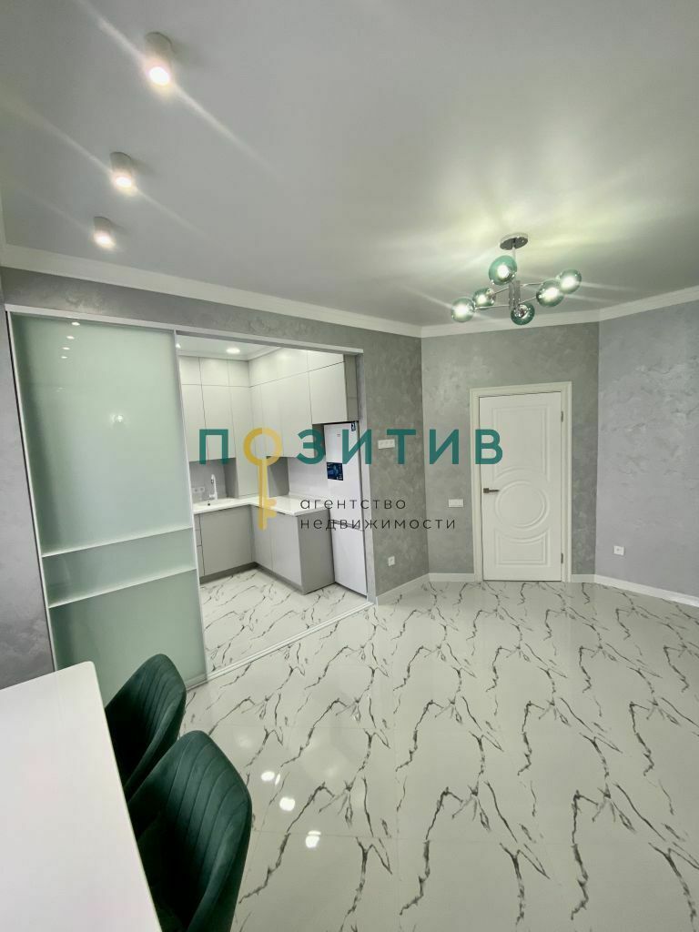 Продажа 2-комнатной квартиры, Пятигорск, Адмиральского ул,  1А