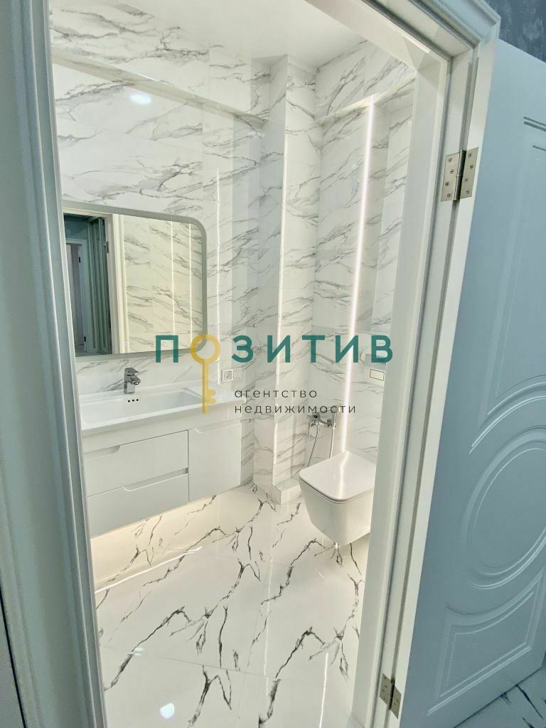 Продажа 2-комнатной квартиры, Пятигорск, Адмиральского ул,  1А