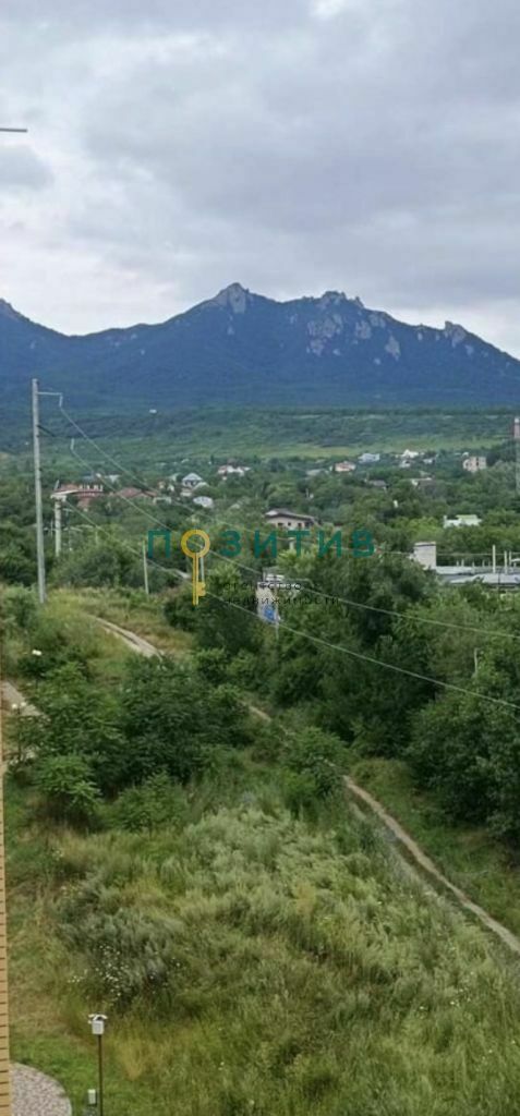 Продажа 2-комнатной квартиры, Пятигорск, Адмиральского ул,  1А