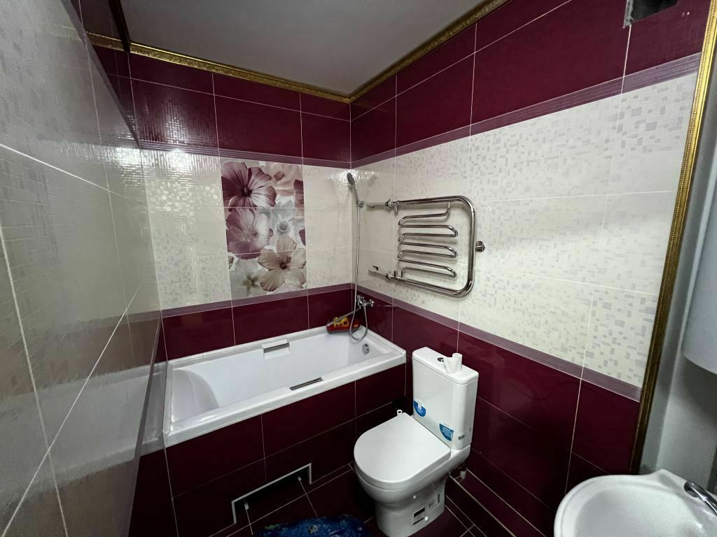 Продажа 2-комнатной квартиры, Пятигорск, Первомайская ул,  2к2