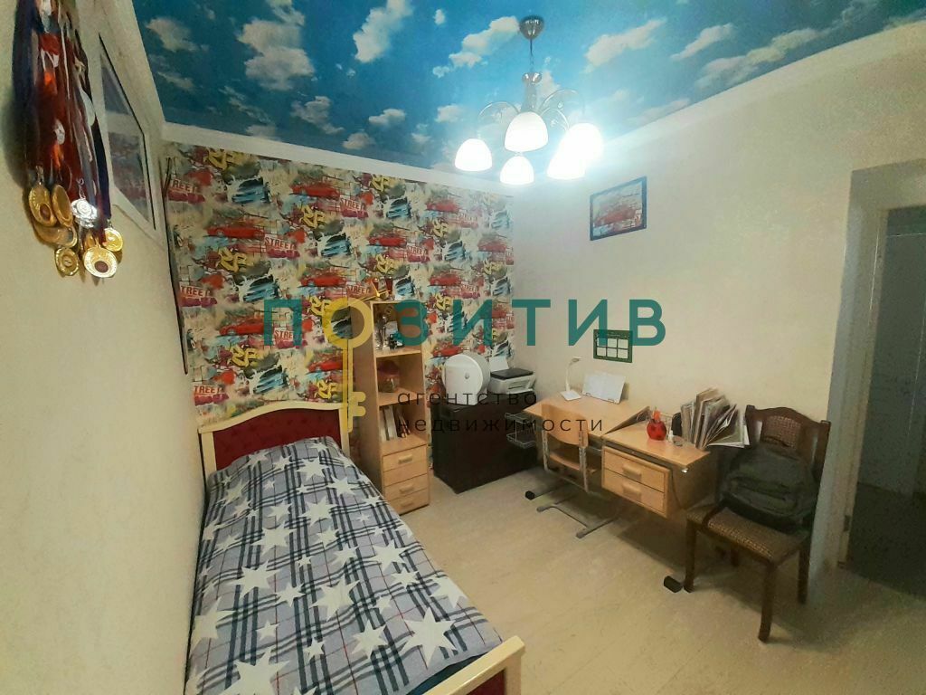 Продажа 4-комнатной квартиры, Пятигорск, Кипарисовая ул,  2к1