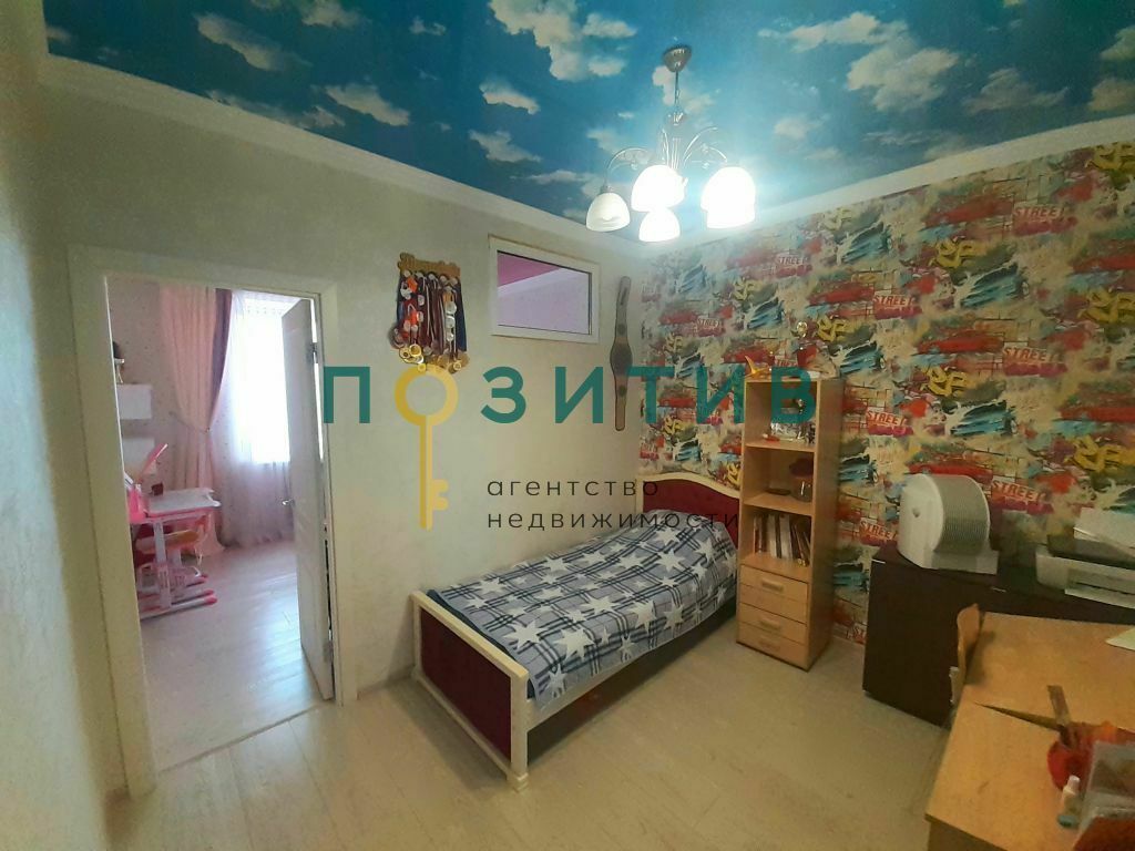 Продажа 4-комнатной квартиры, Пятигорск, Кипарисовая ул,  2к1