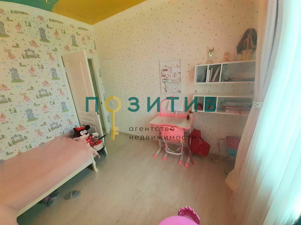 Продажа 4-комнатной квартиры, Пятигорск, Кипарисовая ул,  2к1