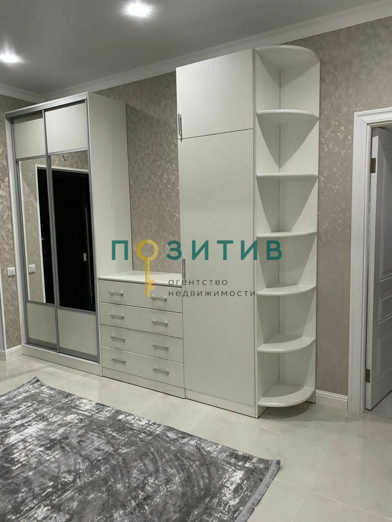 Продажа 2-комнатной квартиры, Пятигорск, Адмиральского ул,  1А
