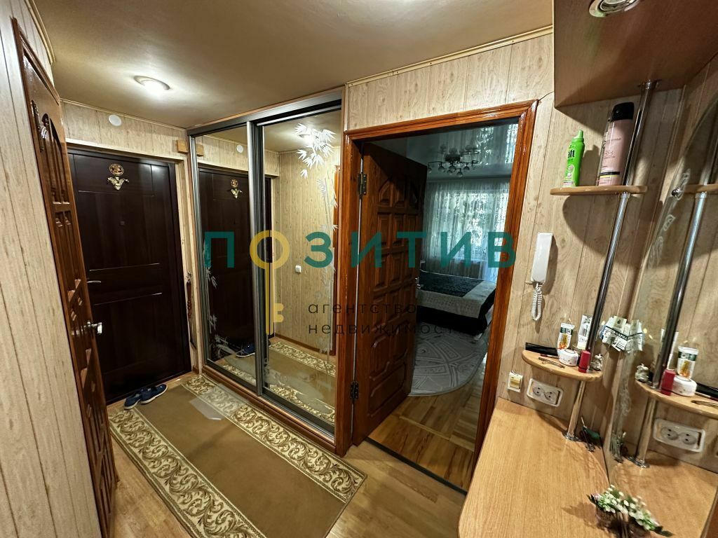 Продажа 2-комнатной квартиры, Пятигорск, Адмиральского ул,  31