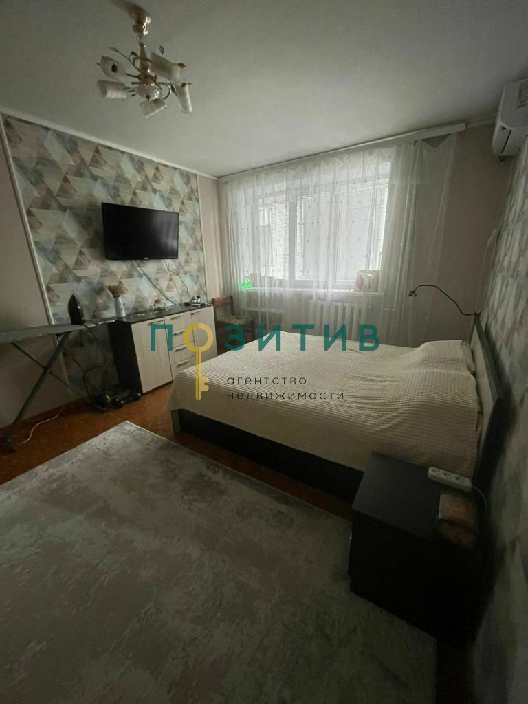 Продажа 2-комнатной квартиры, Минеральные Воды, Анджиевского ул,  140