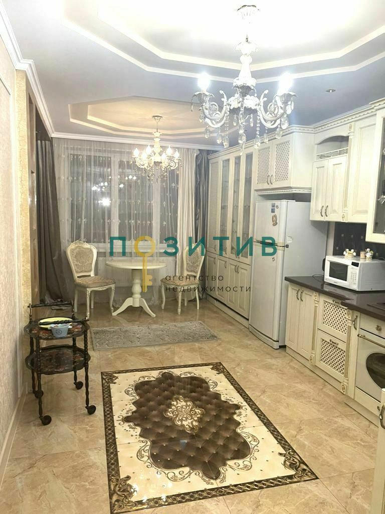 Продажа 2-комнатной квартиры, Ессентуки, Орджоникидзе ул,  88к2
