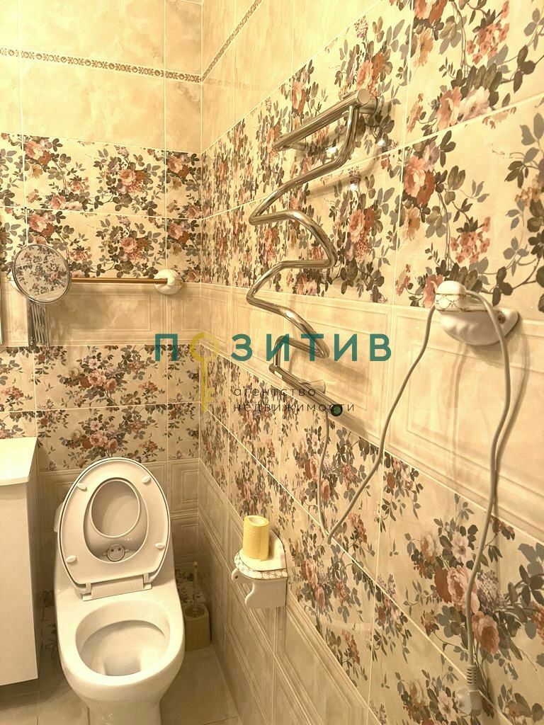 Продажа 2-комнатной квартиры, Ессентуки, Орджоникидзе ул,  88к2