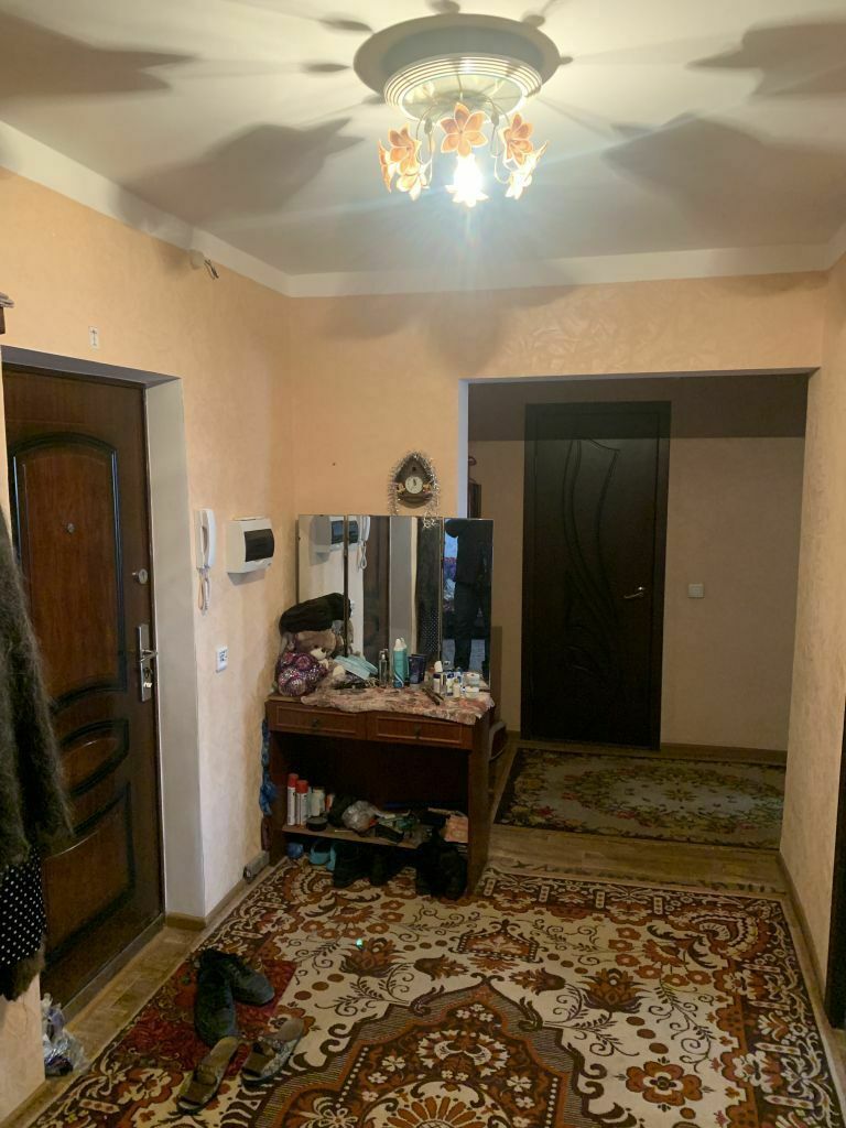 Продажа 2-комнатной квартиры, Пятигорск, Первомайская ул,  2к2