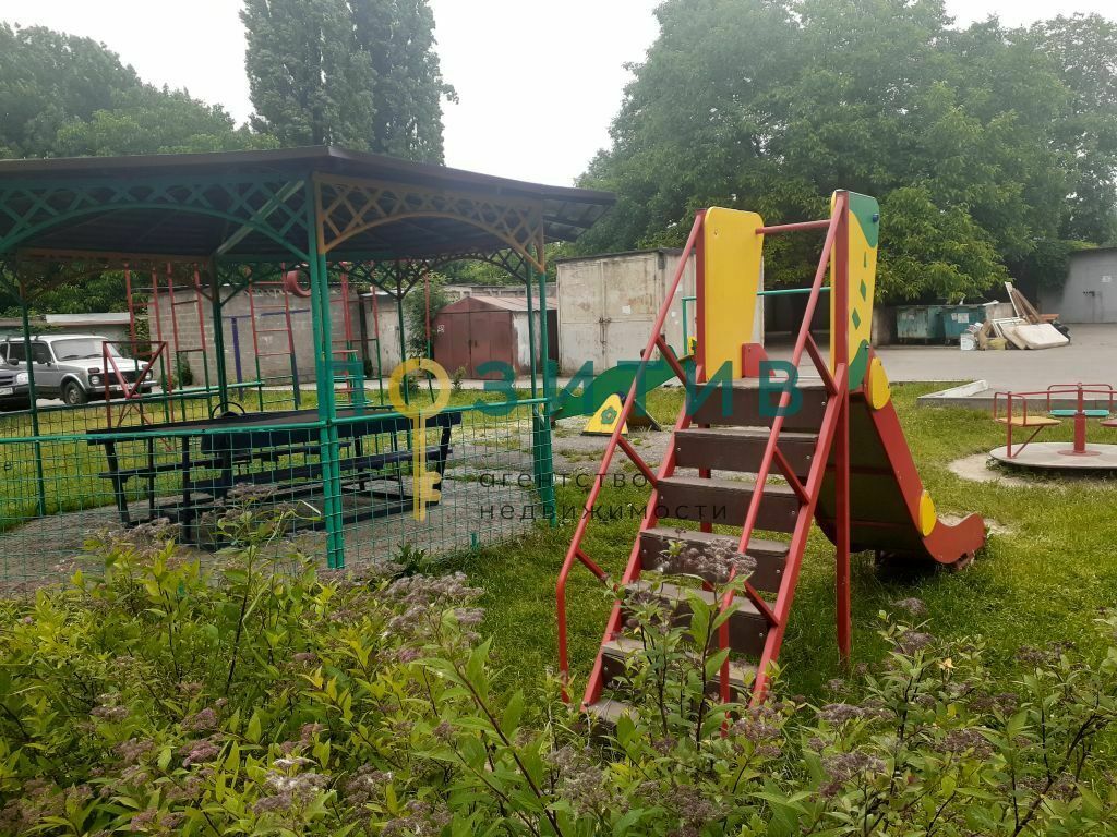 Продажа 3-комнатной квартиры, Пятигорск, Пестова ул,  22