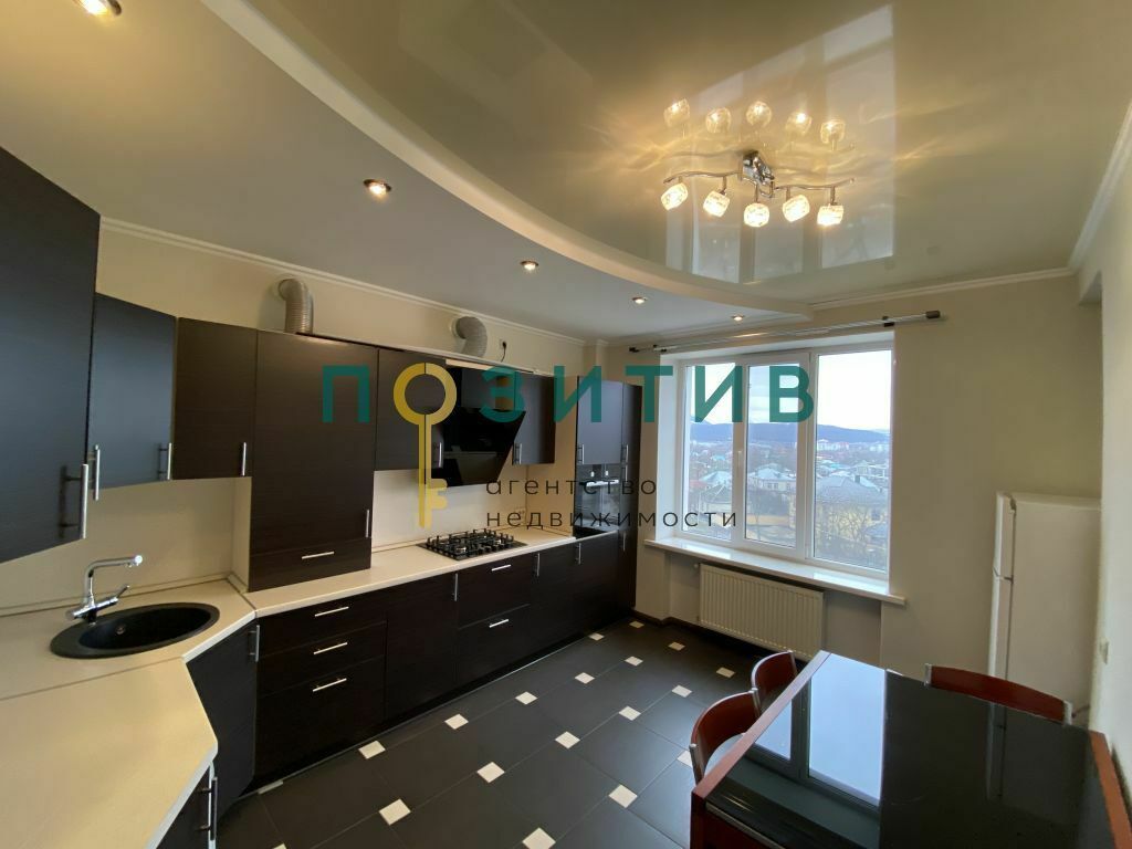 Продажа 2-комнатной квартиры, Пятигорск, Розы Люксембург ул,  42