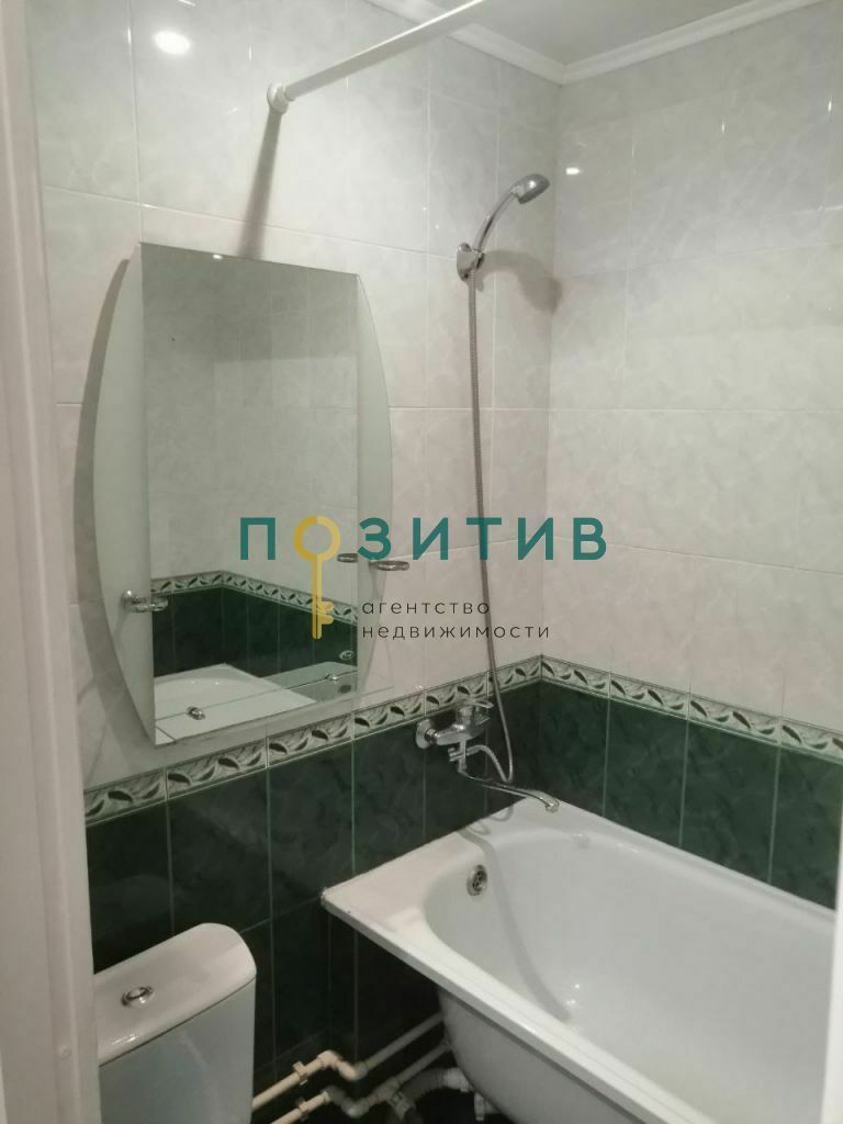 Продажа 2-комнатной квартиры, Пятигорск, Адмиральского ул,  2