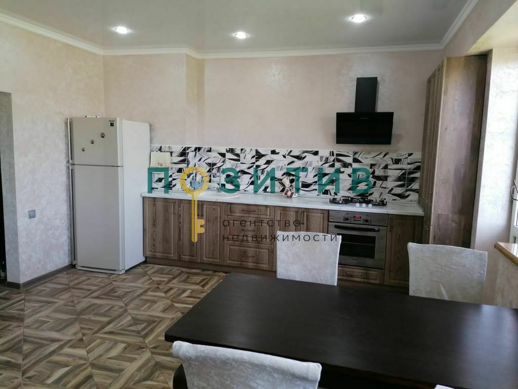 Продажа 2-комнатной квартиры, Ессентуки, Иглина ул,  17