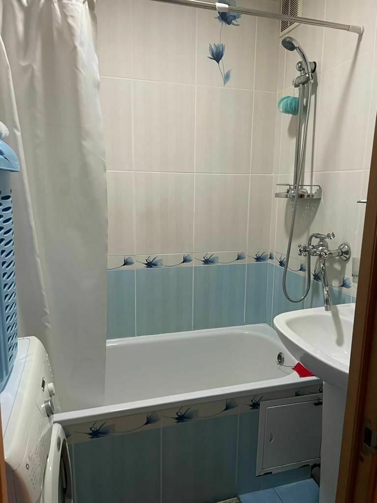 Продажа 3-комнатной квартиры, Пятигорск, Бутырина ул,  3