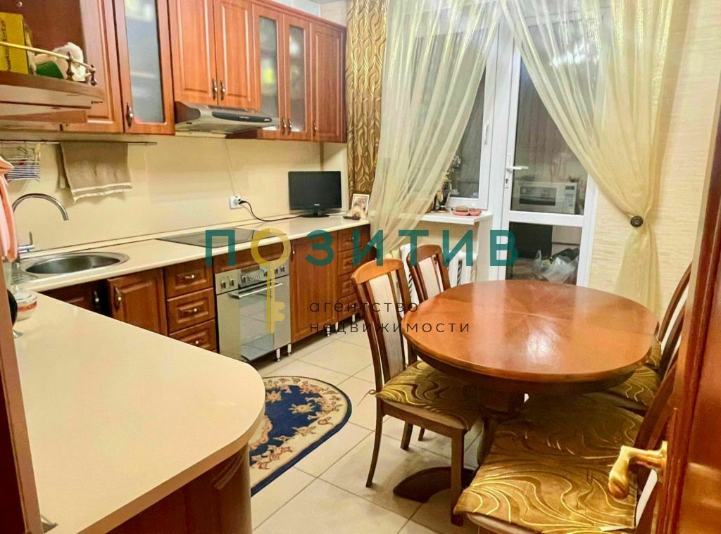 Продажа 2-комнатной квартиры, Пятигорск, Адмиральского ул,  8к5