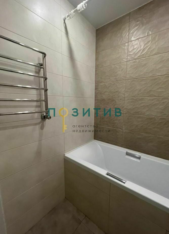Продажа 2-комнатной квартиры, Минеральные Воды, Новоселов ул,  3А