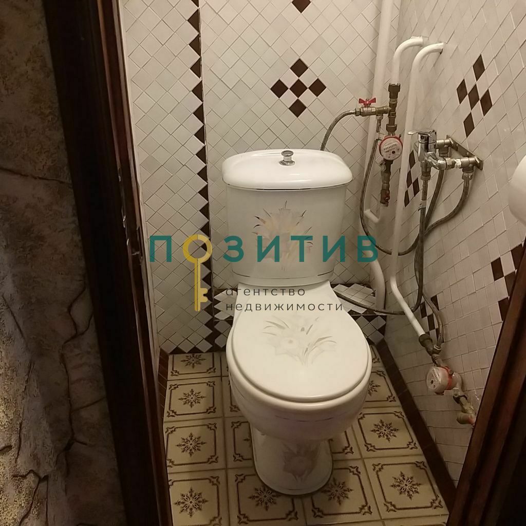 Продажа 2-комнатной квартиры, Пятигорск, Железнодорожная ул,  121