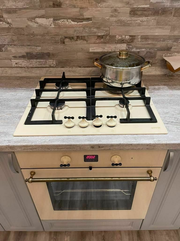 Продажа 2-комнатной квартиры, Пятигорск, Кипарисовая ул,  2к2