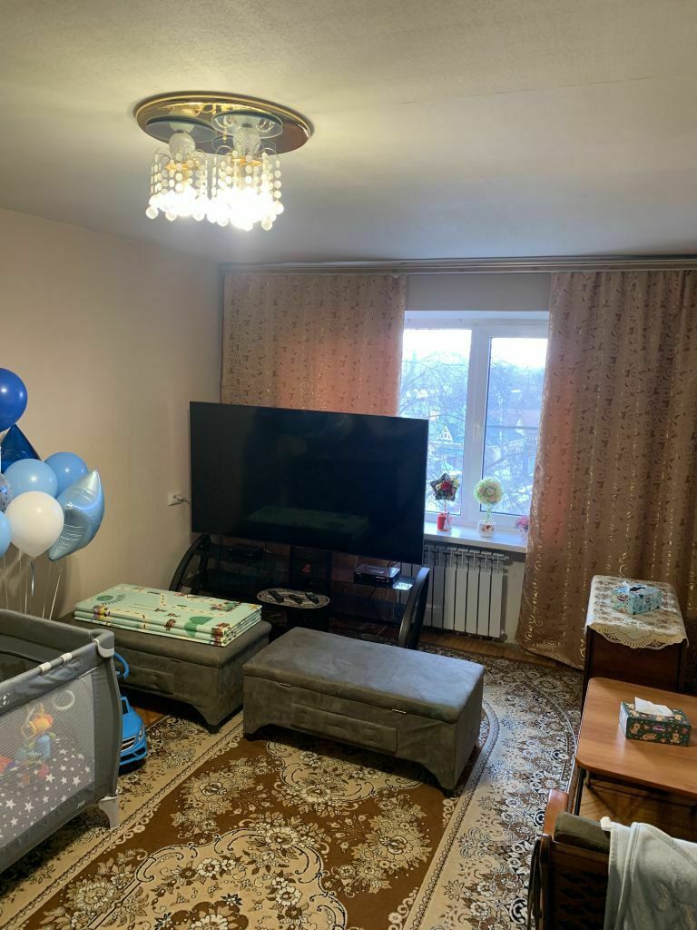 Продажа 3-комнатной квартиры, Пятигорск, Кочубея ул,  23