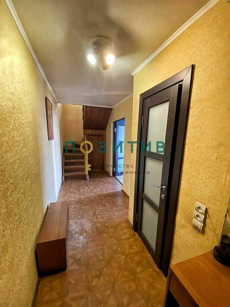 Продажа 3-комнатной квартиры, Пятигорск, Пальмиро Тольятти ул,  180