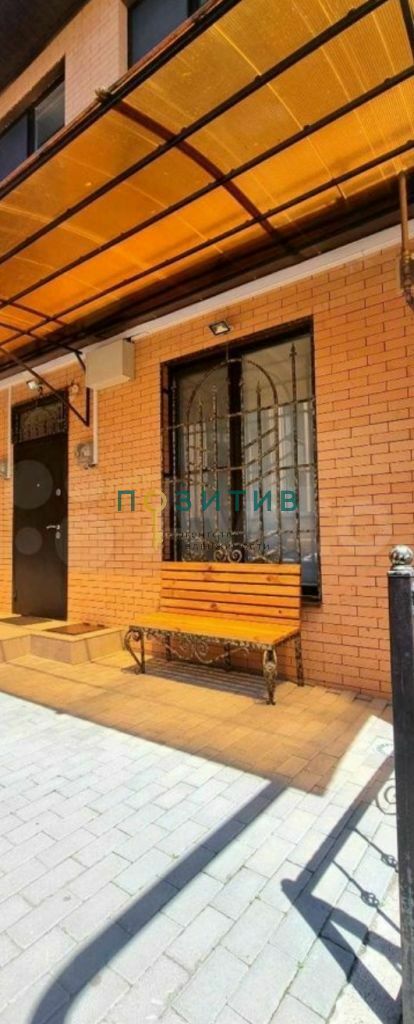 Продажа 3-комнатной квартиры, Пятигорск, Нежнова ул,  61