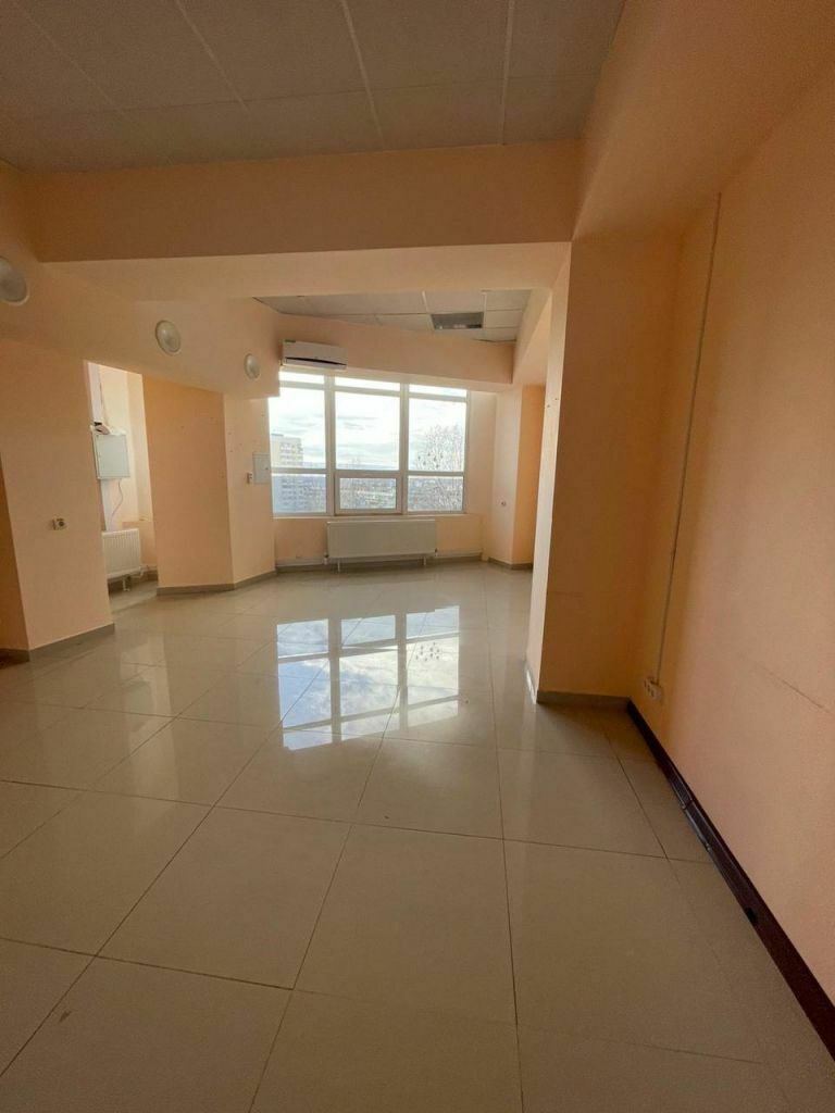 Продажа 6-комнатной квартиры, Пятигорск, Калинина ул,  5А