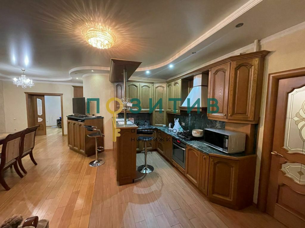 Продажа 3-комнатной квартиры, Пятигорск, Бунимовича ул,  19к2