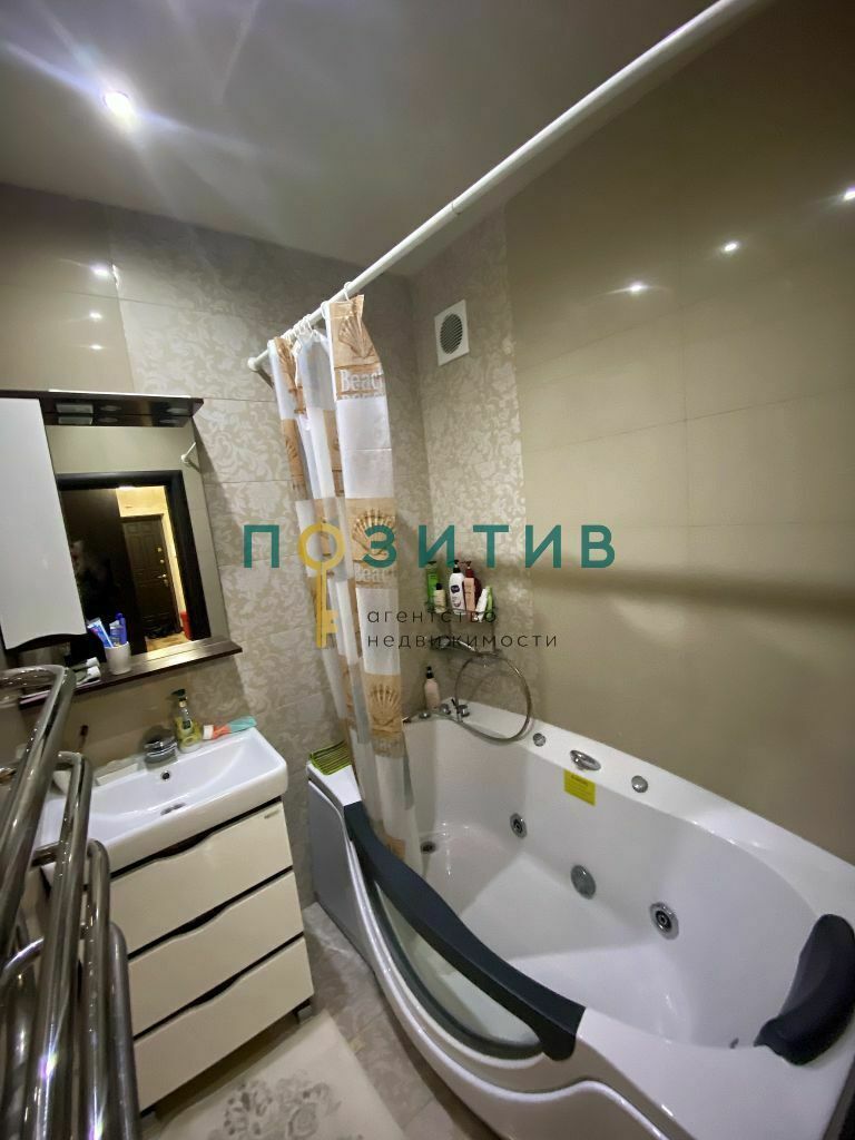 Продажа 2-комнатной квартиры, Пятигорск, Нежнова ул,  21к2