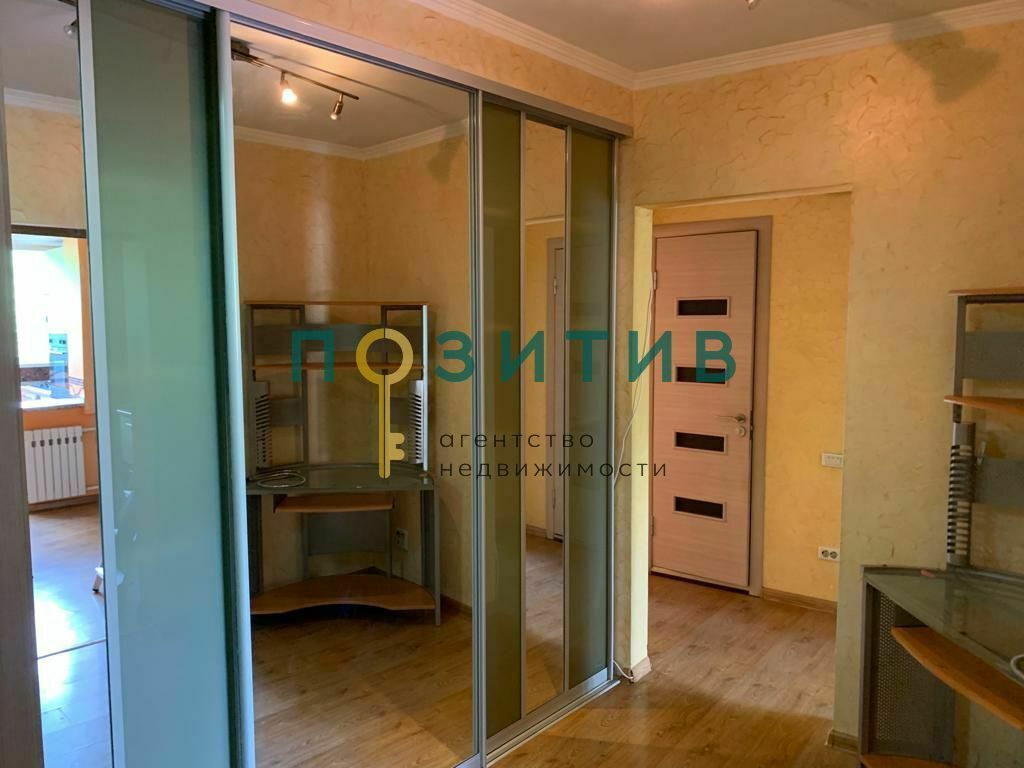 Продажа 3-комнатной квартиры, Пятигорск, Ессентукская ул,  78