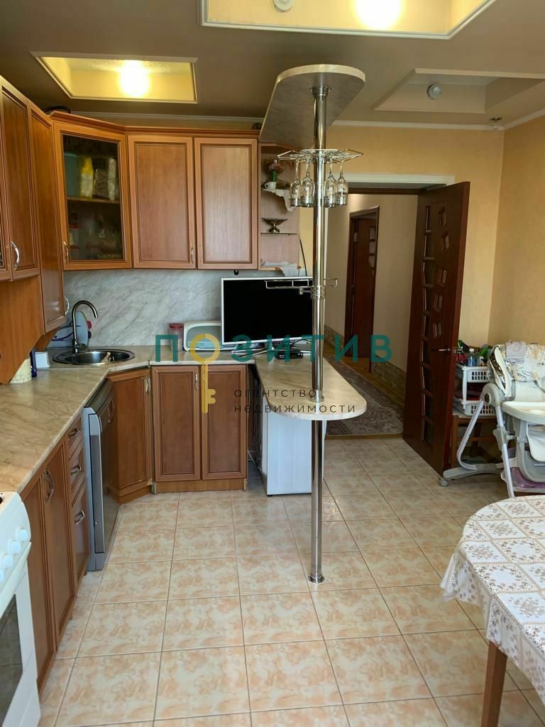 Продажа 4-комнатной квартиры, Пятигорск, Пестова ул,  36/74