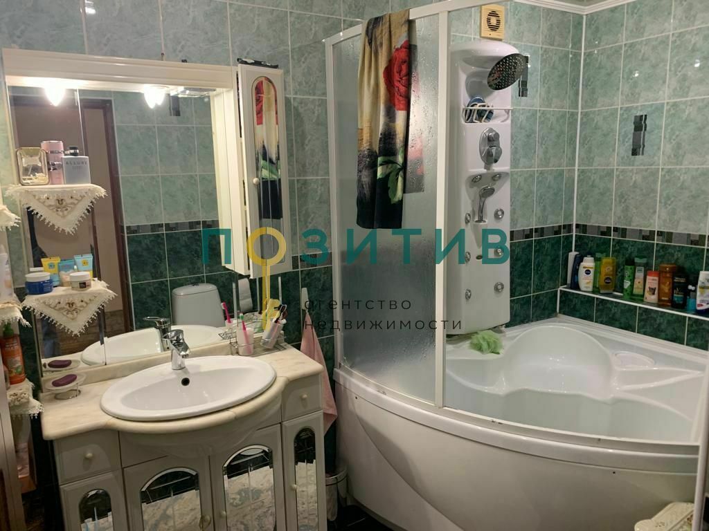 Продажа 4-комнатной квартиры, Пятигорск, Пестова ул,  36/74