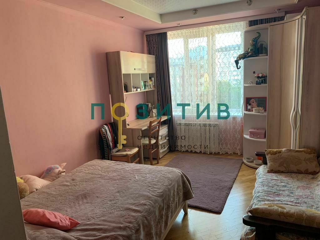 Продажа 4-комнатной квартиры, Пятигорск, Пестова ул,  36/74